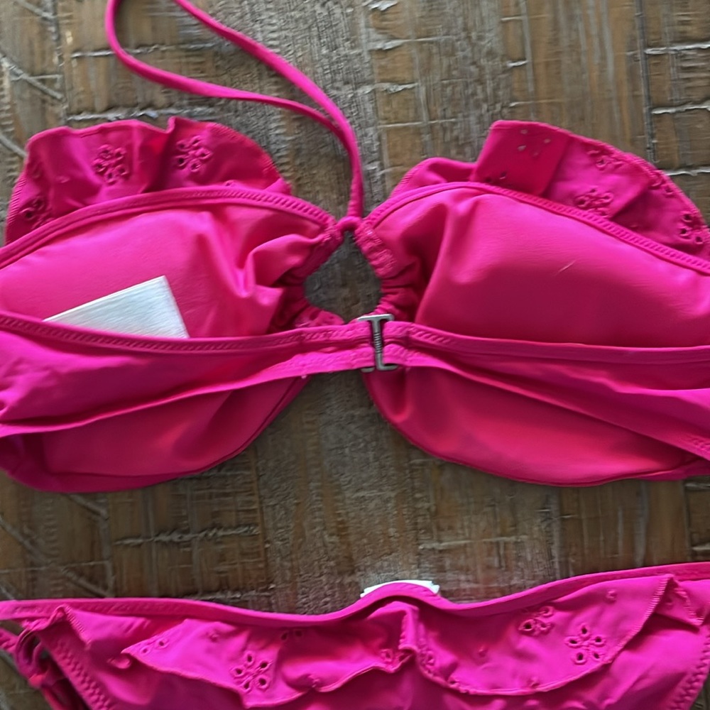 Bikini - Picture 6 of 7